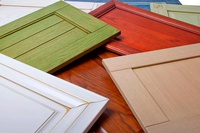 Фасады для кухни: как не ошибиться при выборе Подбор мебельных фасадов — непростое и времязатратное занятие. Причина в том, что фасады существенно влияют на восприятие интерьера: именно они задают стилистику и формируют атмосферу пространства. При этом их значение выходит далеко за рамки декоративной функции. Зачастую цена фасадов сопоставима со стоимостью ремонтных работ, к тому же они ежедневно подвергаются ...